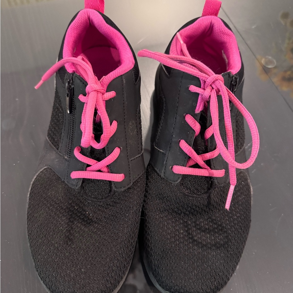 Vionic Black Athletic Sneakers with Pink Accents